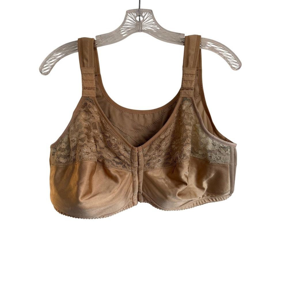 Comfort Choice Tan Lace Front Close Posture Bra 48B Wireless 27-0739-6‎